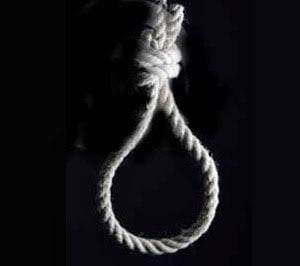 فيديو : إيراني يظل حياً بعد إعدامه شنقاً و السلطات الإيرانية تلغي إعدامه ! 20