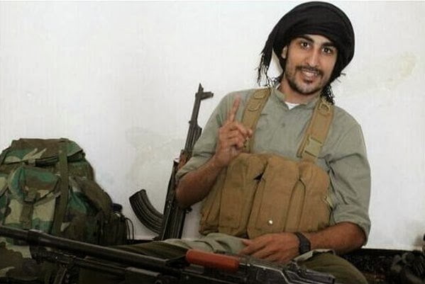 عودة السمبتيك ! قصة نجم الكيك السعودي الذي اصبح مقاتلاً في داعش ! 4