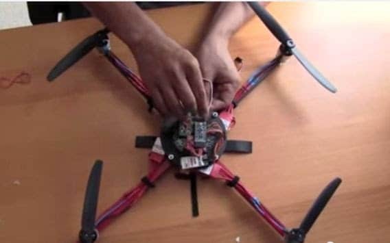 كيف تصنع طائرة رباعية بدون طيار Quadcopter Drone ؟ 4